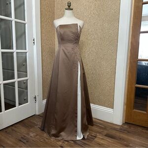 VTG Y2K 2000s Brown & White Satin Beaded Sequin Strapless Formal Prom Dress